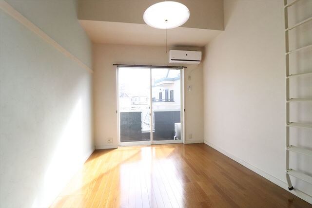 エムパレスＶの物件内観写真