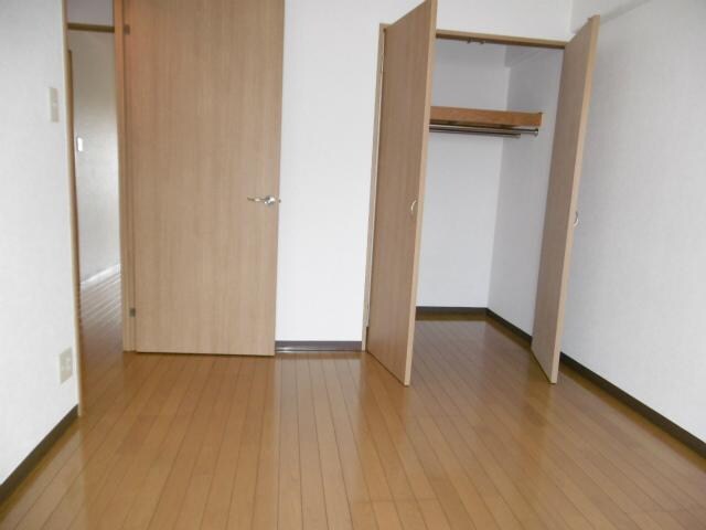 鶴羽ビルの物件内観写真