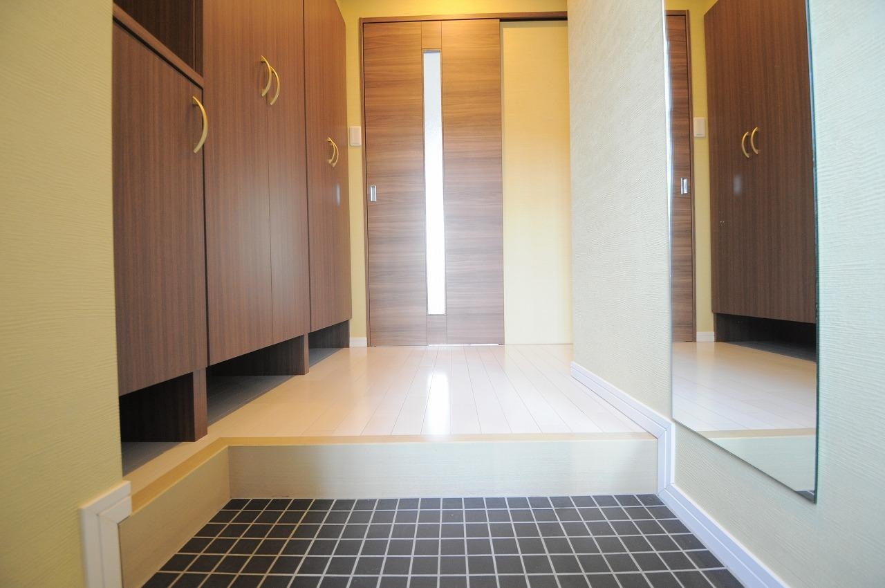 フローラ桜ヶ丘の物件内観写真