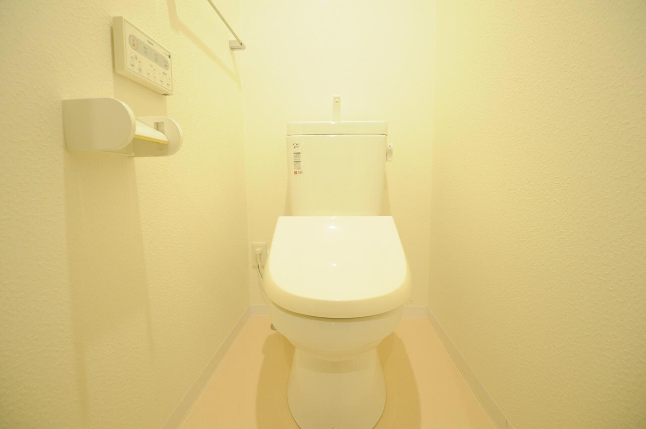 フローラ桜ヶ丘の物件内観写真