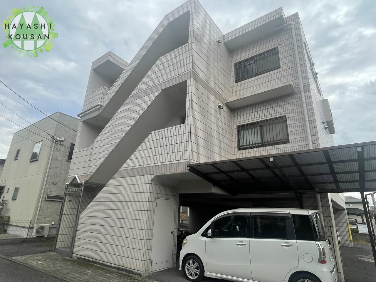 ヒルサイドカワノの物件外観写真