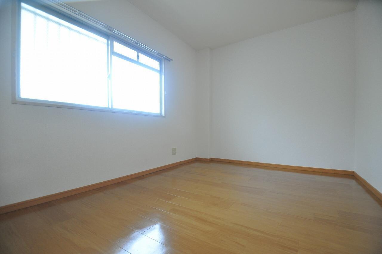 ファミーユＩの物件内観写真