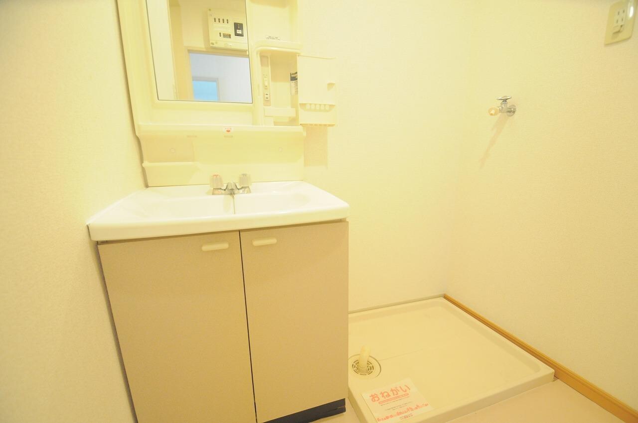 ファミーユＩの物件内観写真