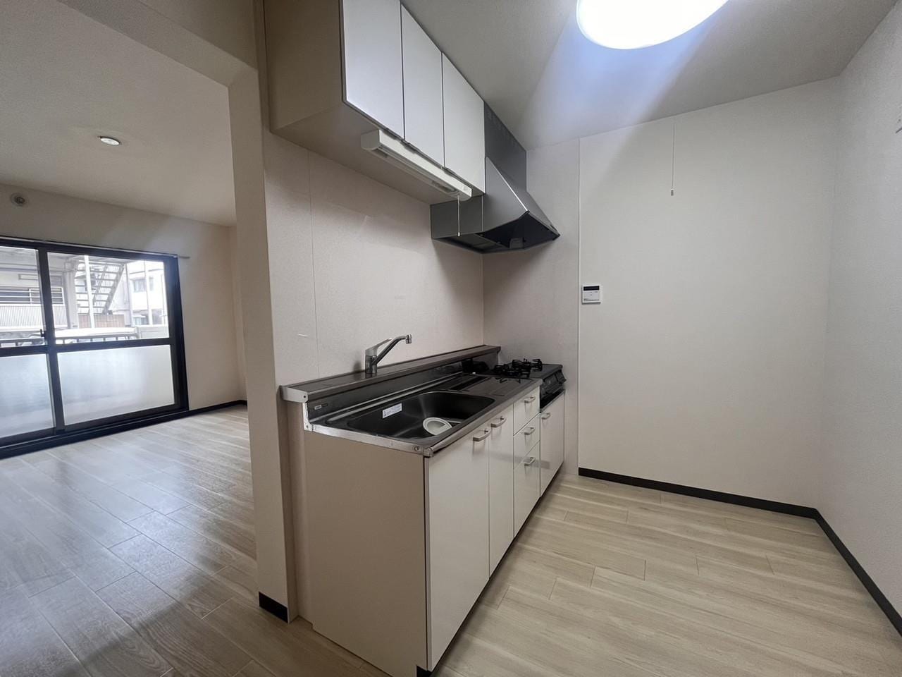 舞鶴Apartmentの物件内観写真