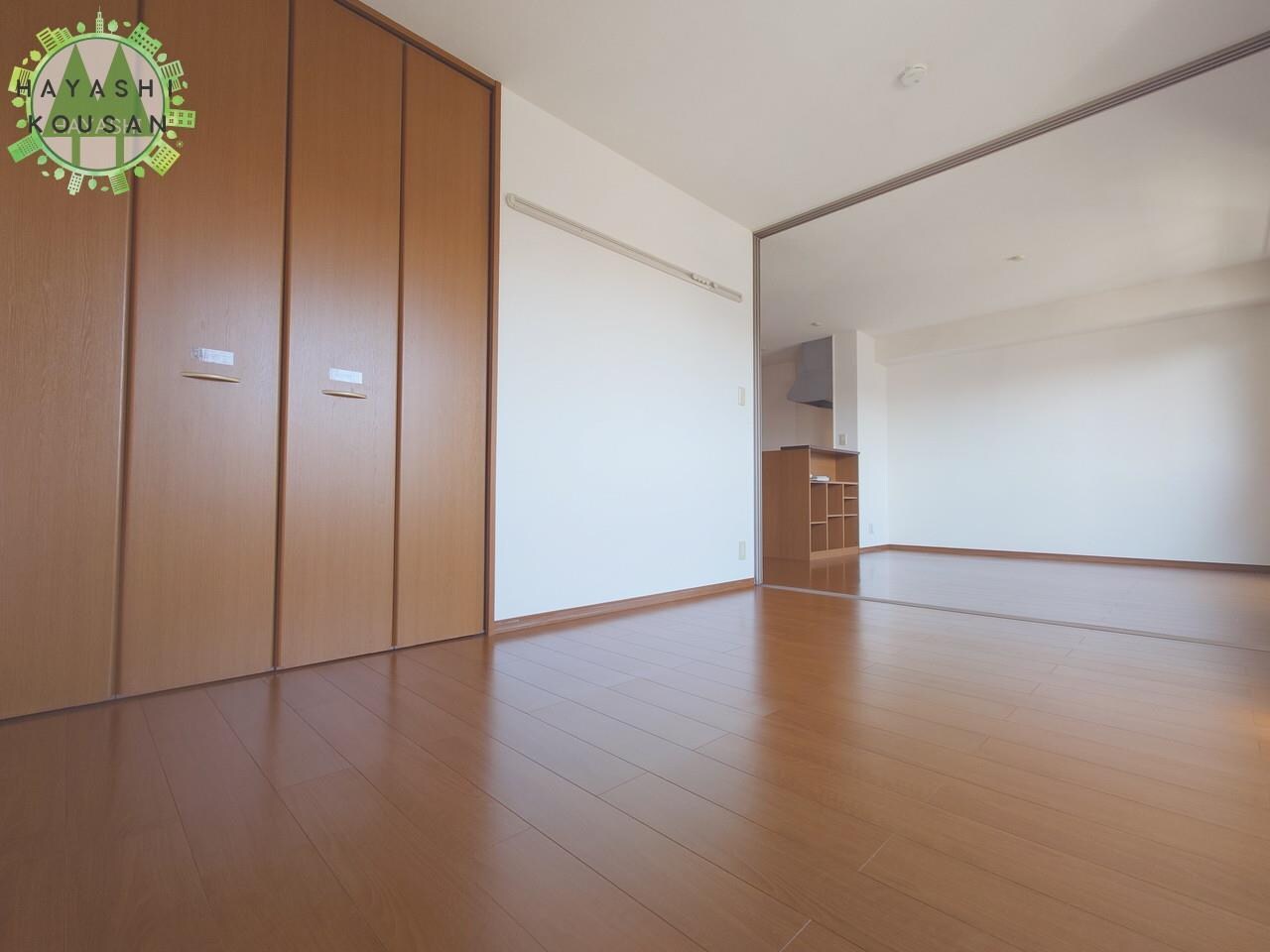 グランドールA棟の物件内観写真