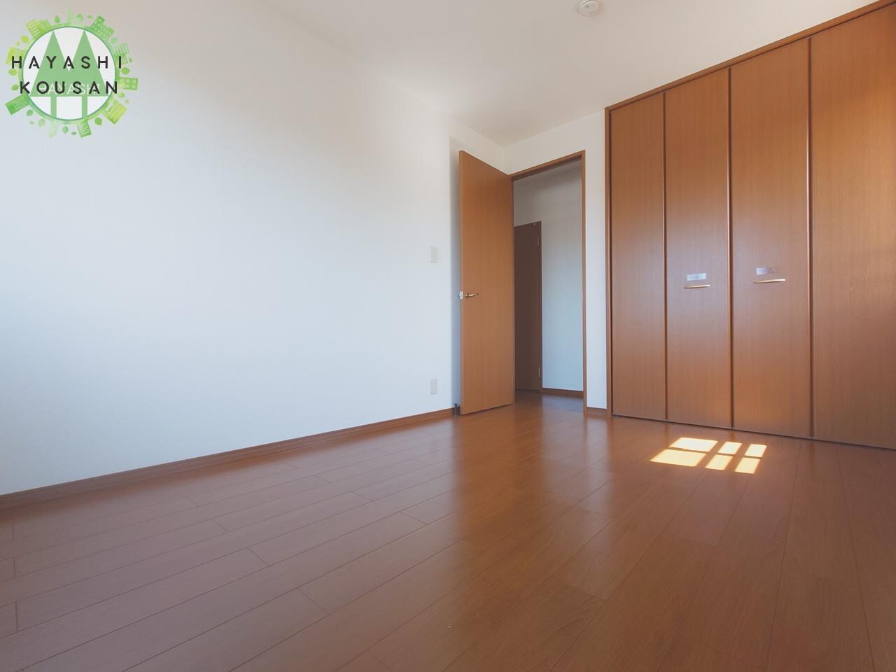 グランドールA棟の物件内観写真