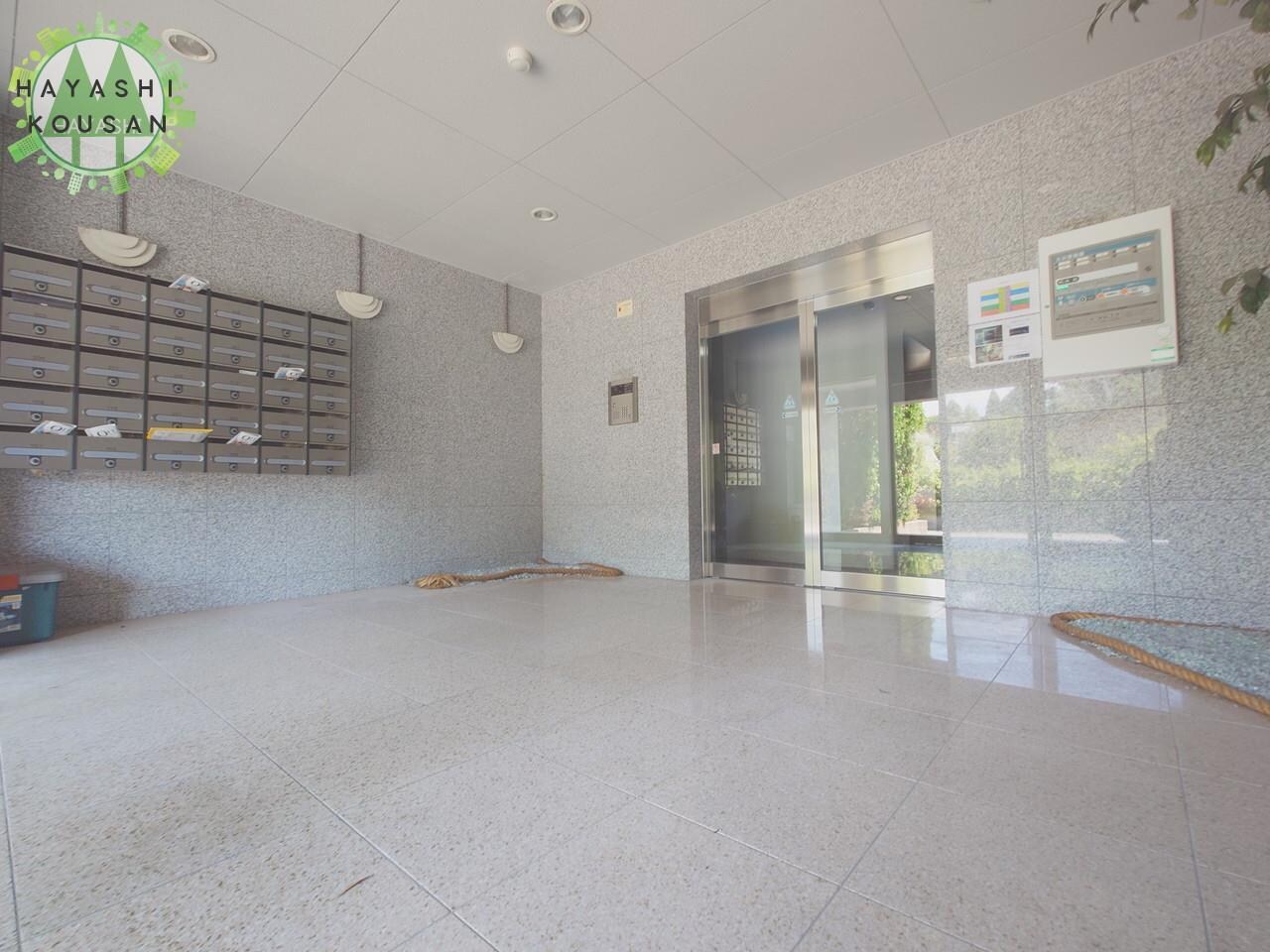 トレステーラ下芹の物件外観写真