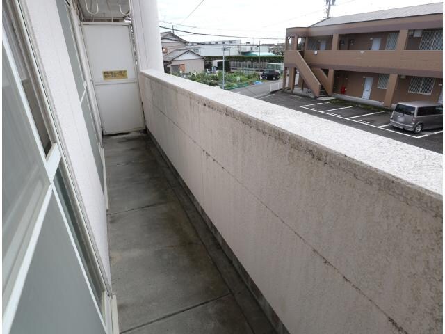 藤枝駅 バス12分  高洲小学校前下車：停歩6分 2階の物件内観写真