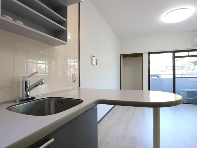 静岡駅 バス6分  八幡二丁目下車：停歩7分 1階の物件内観写真