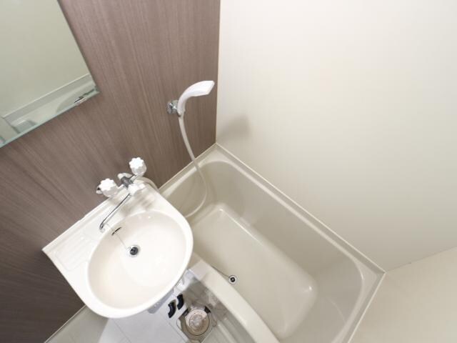 静岡駅 バス6分  八幡二丁目下車：停歩7分 1階の物件内観写真