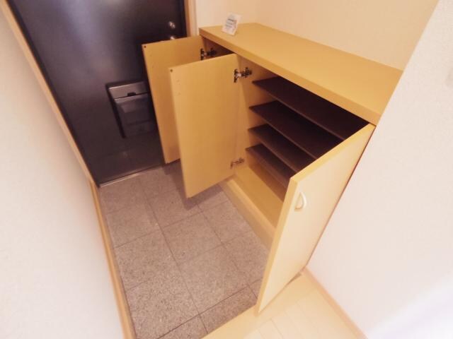 静岡駅 バス21分  大浜下車：停歩6分 2階の物件内観写真