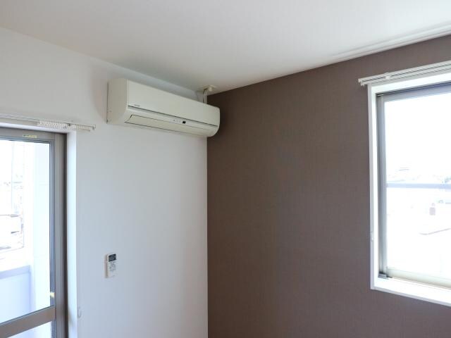 静岡駅 バス20分  中島下車：停歩2分 2階の物件内観写真