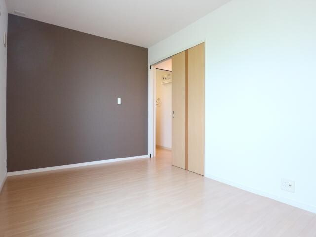 静岡駅 バス20分  中島下車：停歩2分 2階の物件内観写真