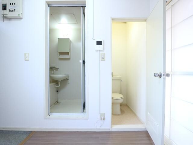 静岡駅 バス18分  小鹿下車：停歩3分 2階の物件内観写真