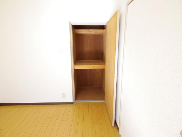 静岡駅 バス16分  中村町下下車：停歩3分 2階の物件内観写真