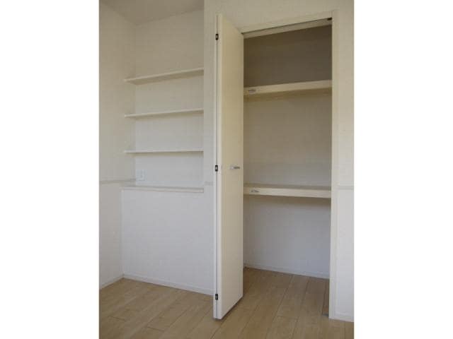 静岡駅 バス23分  南安倍川橋下車：停歩8分 2階の物件内観写真