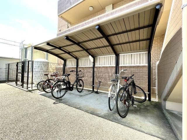 県総合運動場駅 徒歩9分 2階の物件外観写真