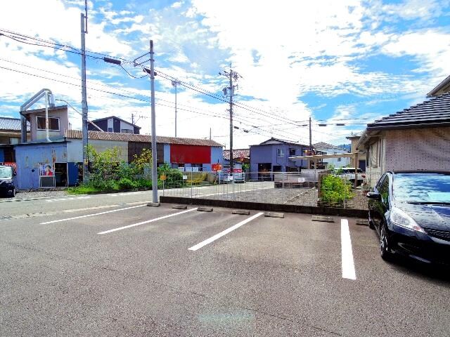 静岡駅 バス26分  服織小学校入口下車：停歩10分 1階の物件内観写真