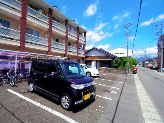 静岡駅 バス18分  籠上下車：停歩4分 1階の物件外観写真