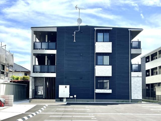 静岡駅 バス22分  千代田七丁目東部体育館入口下車：停歩5分 1階の物件外観写真