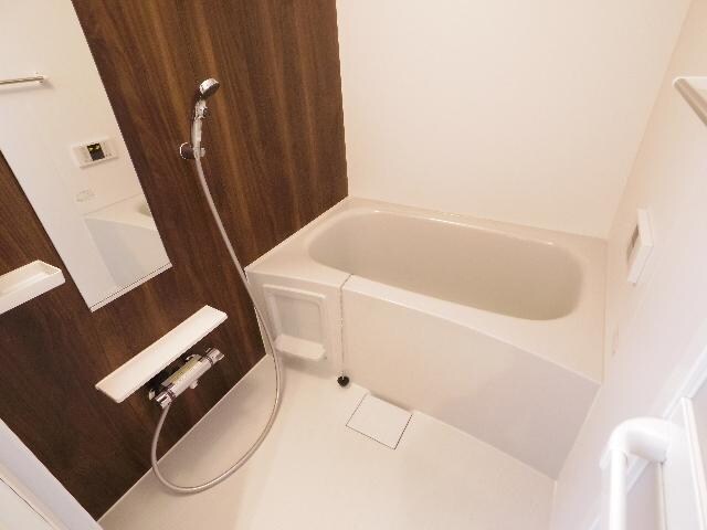 静岡駅 バス22分  千代田七丁目東部体育館入口下車：停歩5分 1階の物件内観写真