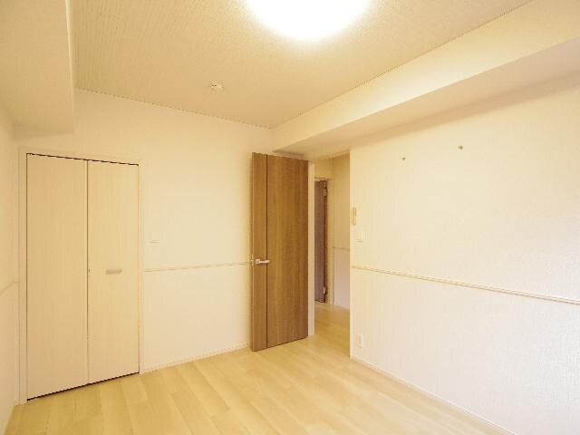 静岡駅 バス20分  籠上北秀英予備校前下車：停歩5分 1階の物件内観写真