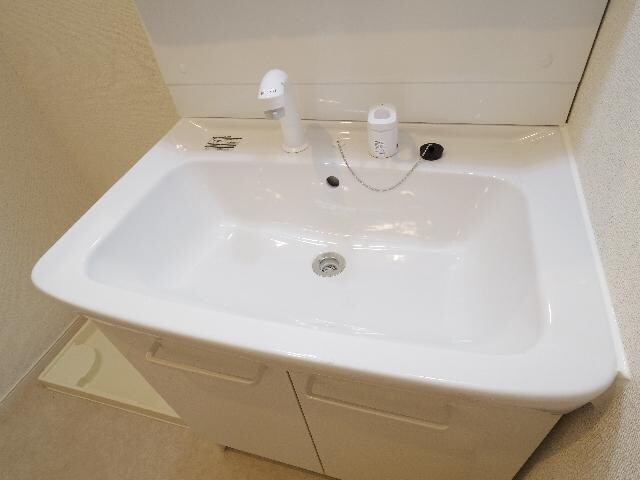 静岡駅 バス20分  籠上北秀英予備校前下車：停歩5分 1階の物件内観写真