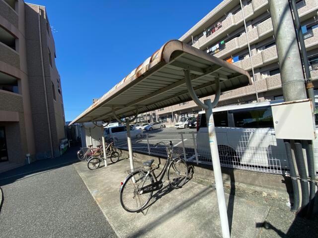 グラスリードの物件外観写真