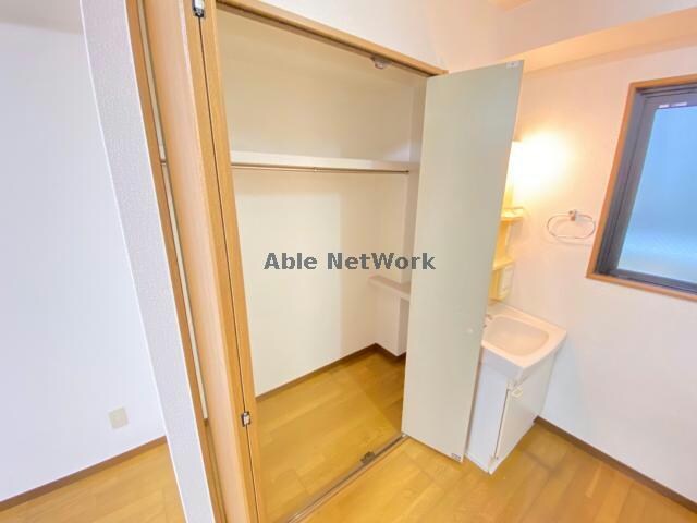 エスタジオ新屋敷の物件内観写真