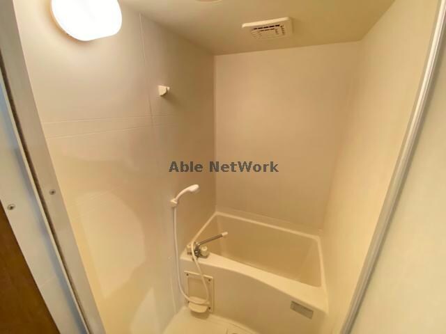 エスタジオ新屋敷の物件内観写真