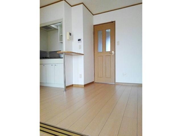 レルベ保田窪の物件内観写真