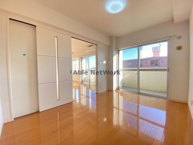 坪井セントラルパーク飛鳥の物件内観写真