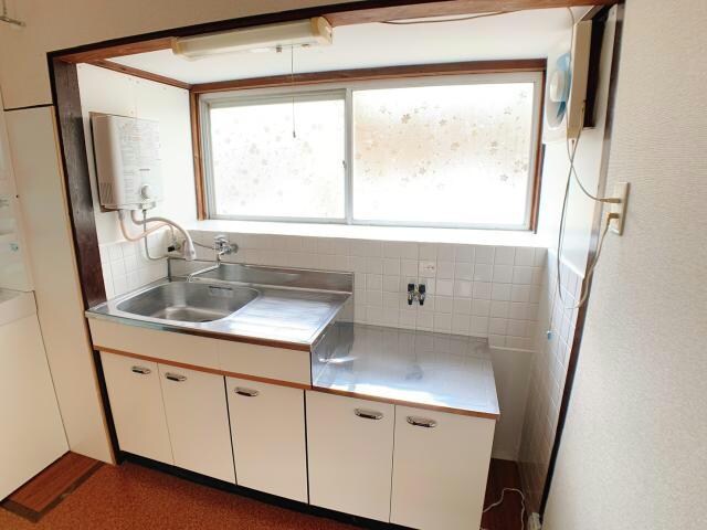 出水5丁目貸家の物件内観写真