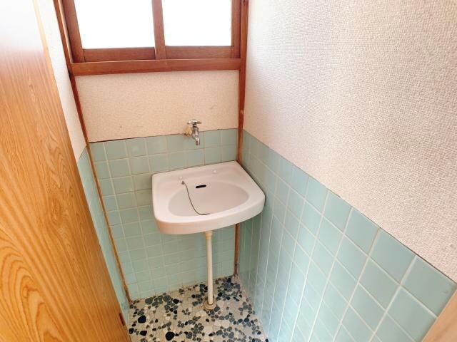 出水5丁目貸家の物件内観写真