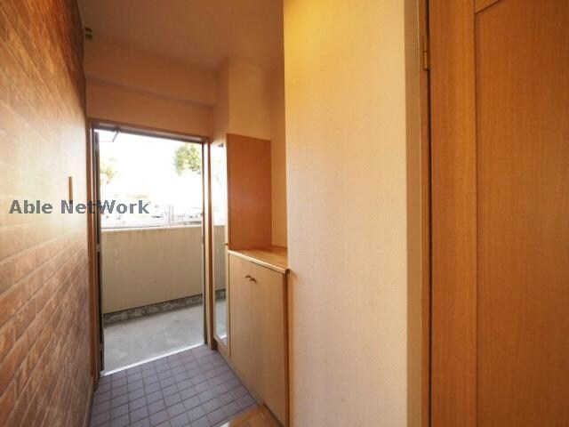 自衛隊前 徒歩2分 2階の物件内観写真