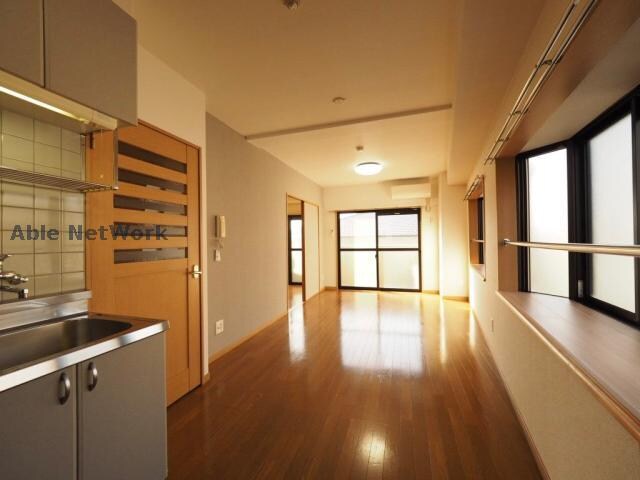 自衛隊前 徒歩2分 2階の物件内観写真