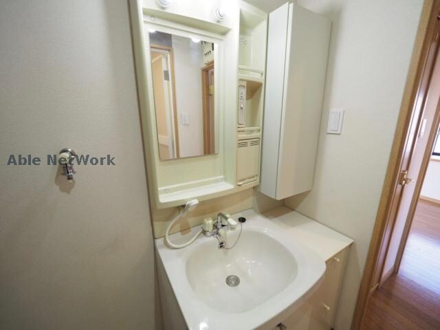 自衛隊前 徒歩2分 2階の物件内観写真