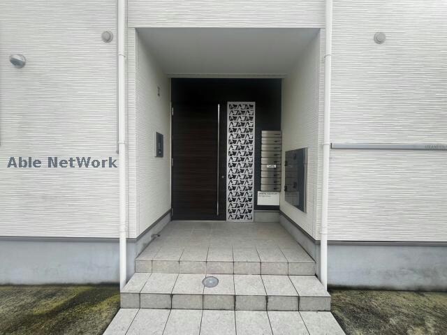 GRANDTICフロンティアの物件外観写真