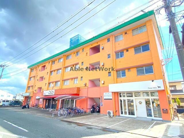 シャトー出水飛鳥の物件外観写真