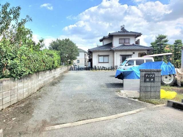 ディアズ出水の物件外観写真