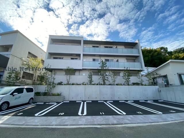 シャーメゾン壺川の物件外観写真