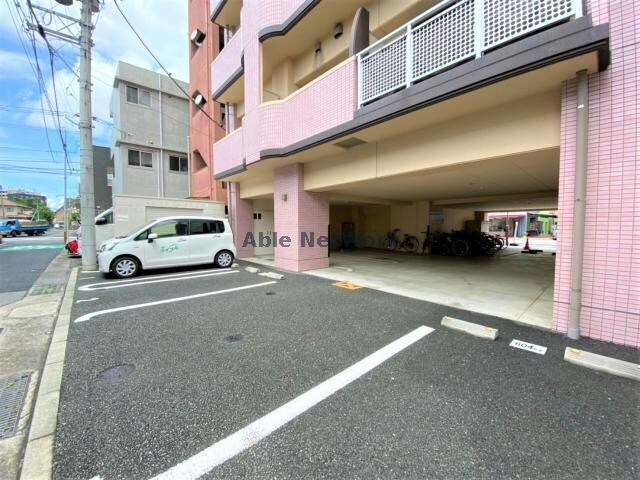 カーネリアン新屋敷の物件外観写真