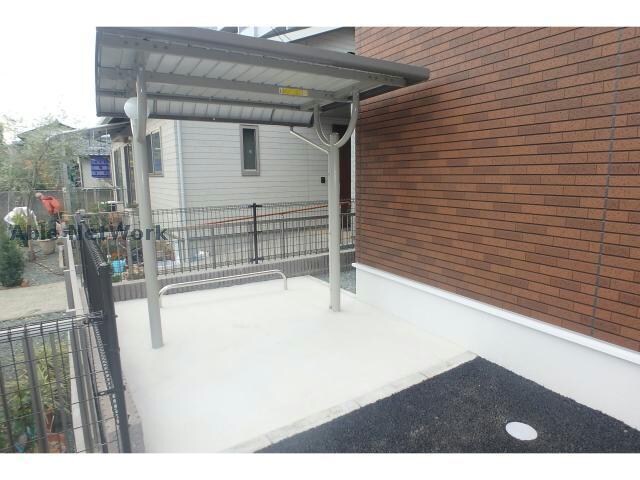 渡鹿 徒歩3分 1-2階の物件外観写真