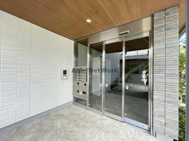 シャーメゾンローツェ国府の物件外観写真