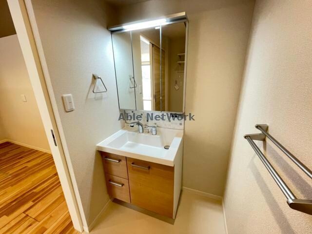 シャーメゾンローツェ国府の物件内観写真