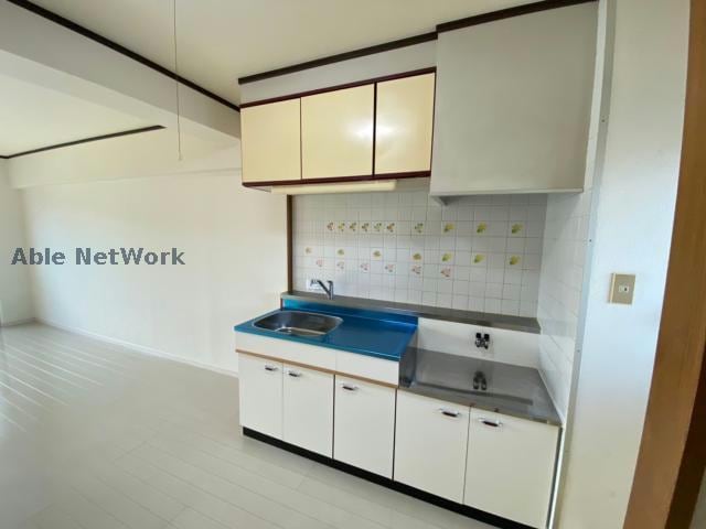 プレジデント島崎の物件内観写真