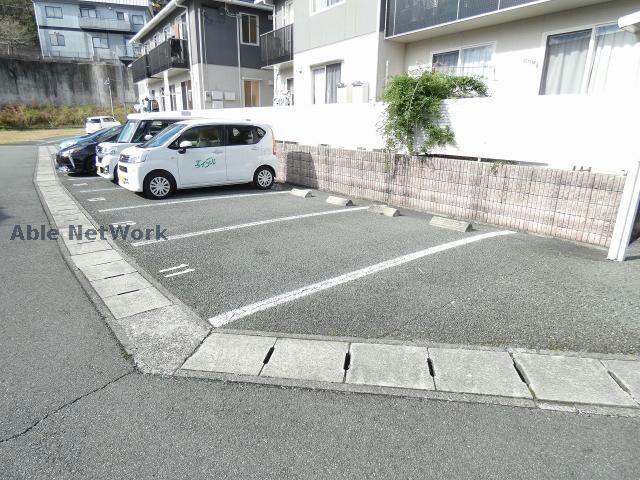 サンリッチの物件外観写真