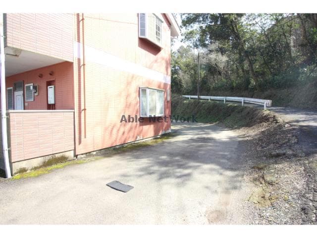 コーポラス中須の物件外観写真