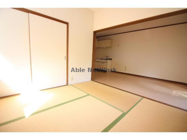 コーポラス中須の物件内観写真