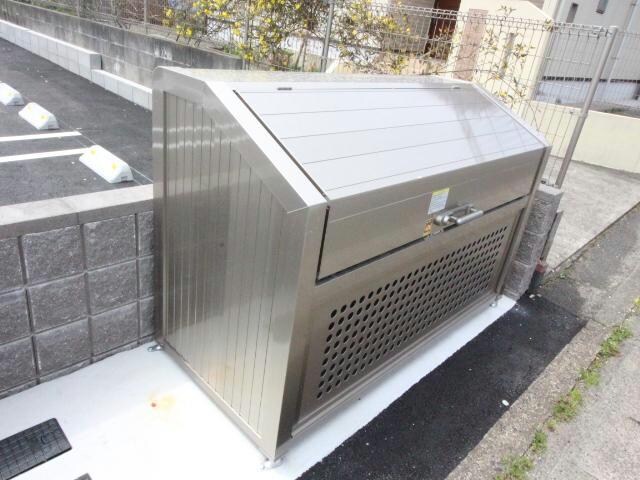 セジュールエクラの物件外観写真